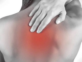 Симптомы позвоночной грыжи поясничного грудного шейного отдела