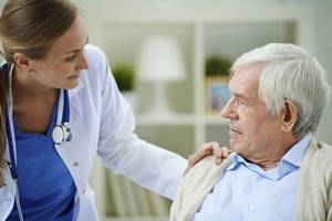 Снотворные препараты для пожилых людей повышают риск переломов