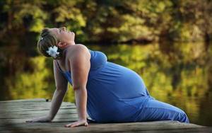 Ревматоидный артрит и беременность: у некоторых женщин после родов повышается риск артрита