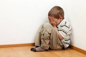 Стресс, перенесенный в детском возрасте, ускоряет созревание мозга