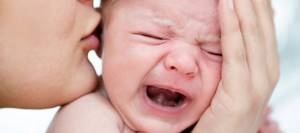 Короткая уздечка языка, верхней или нижней губы у детей и новорожденных
