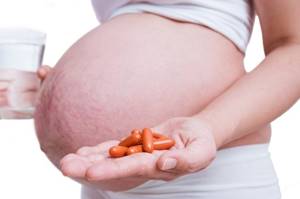 Многоводие при беременности: причины, симптомы, осложнения и риски для матери и плода