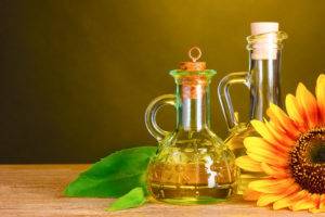 Подсолнечное масло: полезные свойства, какое лучше, как выбирать, вред и польза